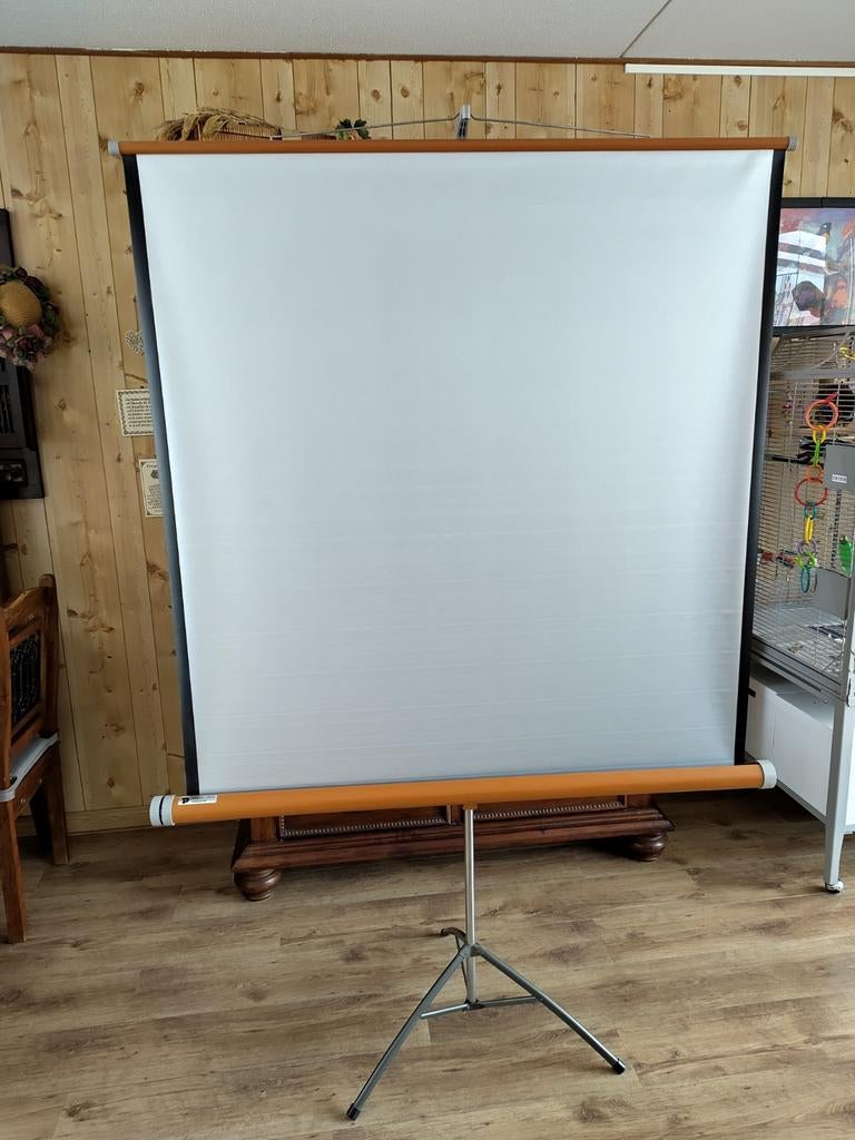 Projectie scherm, Ophalen
