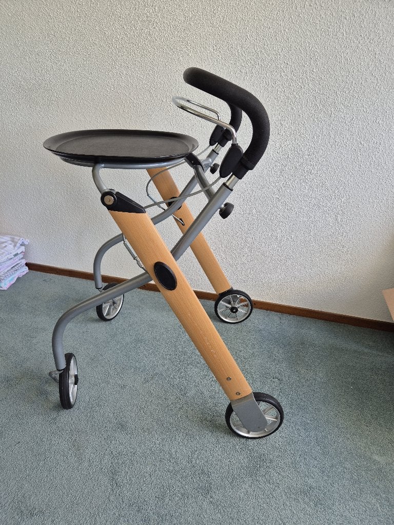 Binnenrollator, Ophalen, Lichtgewicht, Gebruikt