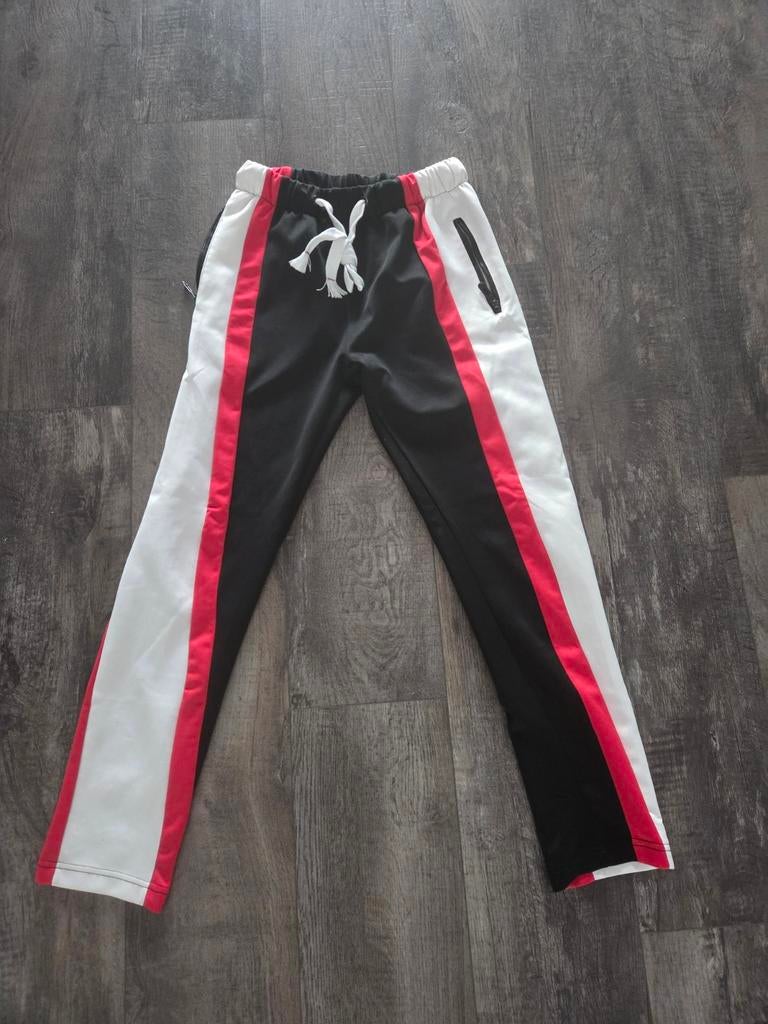 Sportbroek maat L - Zwart, rood en wit, Ophalen of Verzenden, Overige typen