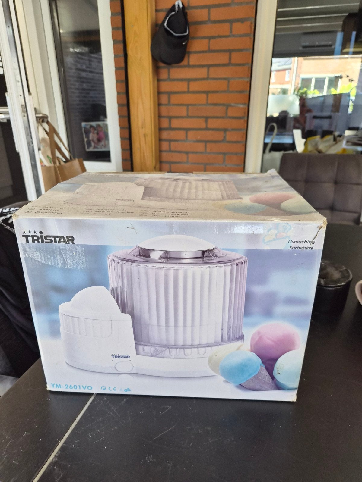 Tristar IJsmachine Sorbetière - 1x gebruikt, Witgoed en Apparatuur, IJsmachines, Ophalen of Verzenden, Zo goed als nieuw, Koelelement