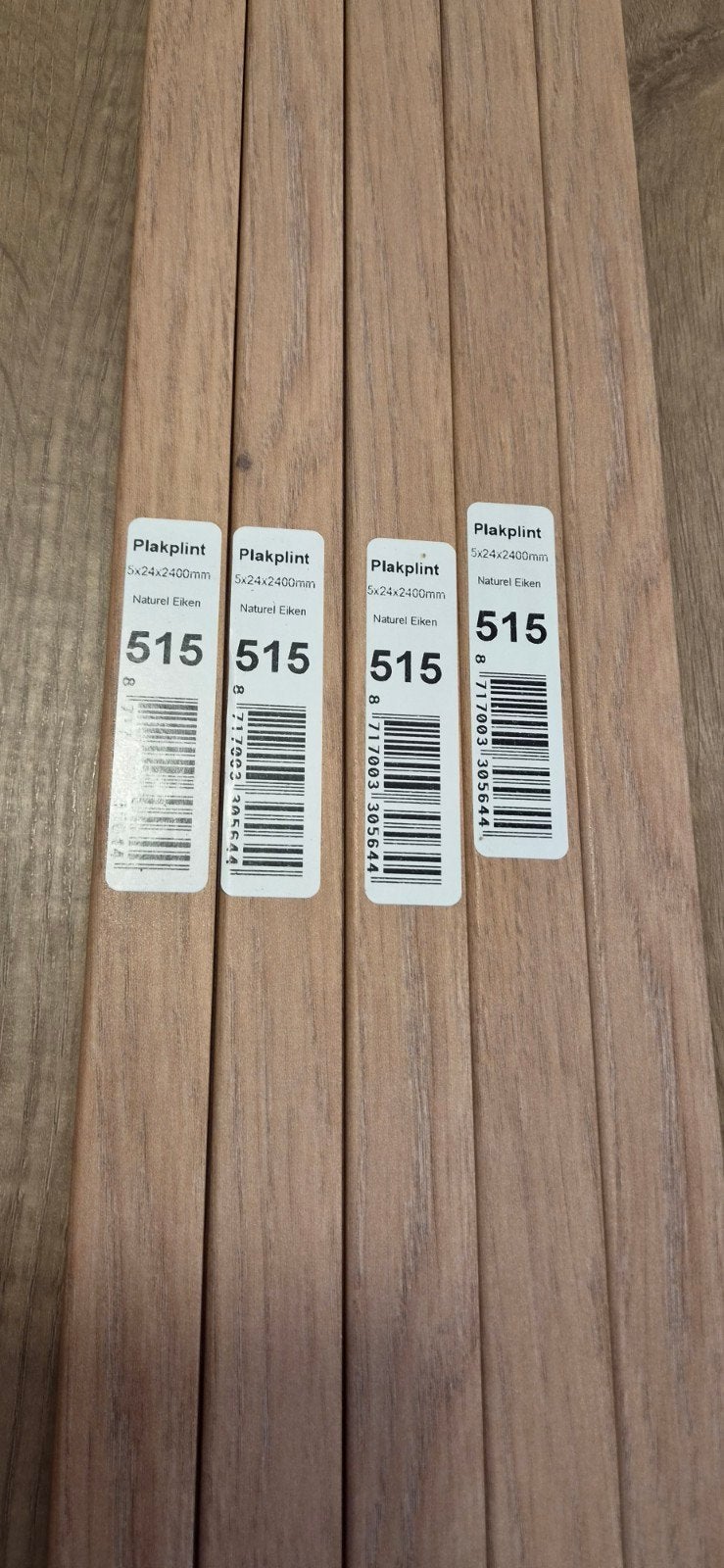 Plakplint 515 Naturel Eiken 5x24x2400mm, Doe-het-zelf en Verbouw, Plinten en Afwerking, Ophalen, Eiken, Nieuw, 200 tot 250 cm