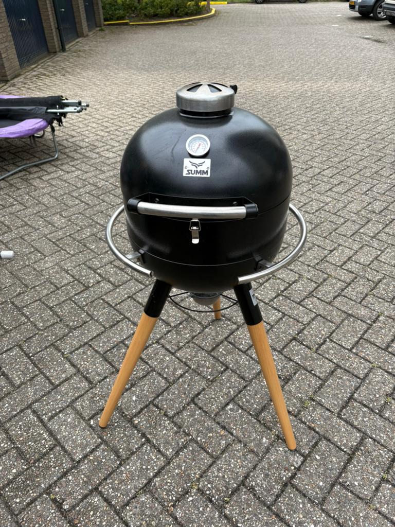 SUMM Kamado BBQ - Zo goed als nieuw, Tuin en Terras, Houtskoolbarbecues, Zo goed als nieuw, Ophalen