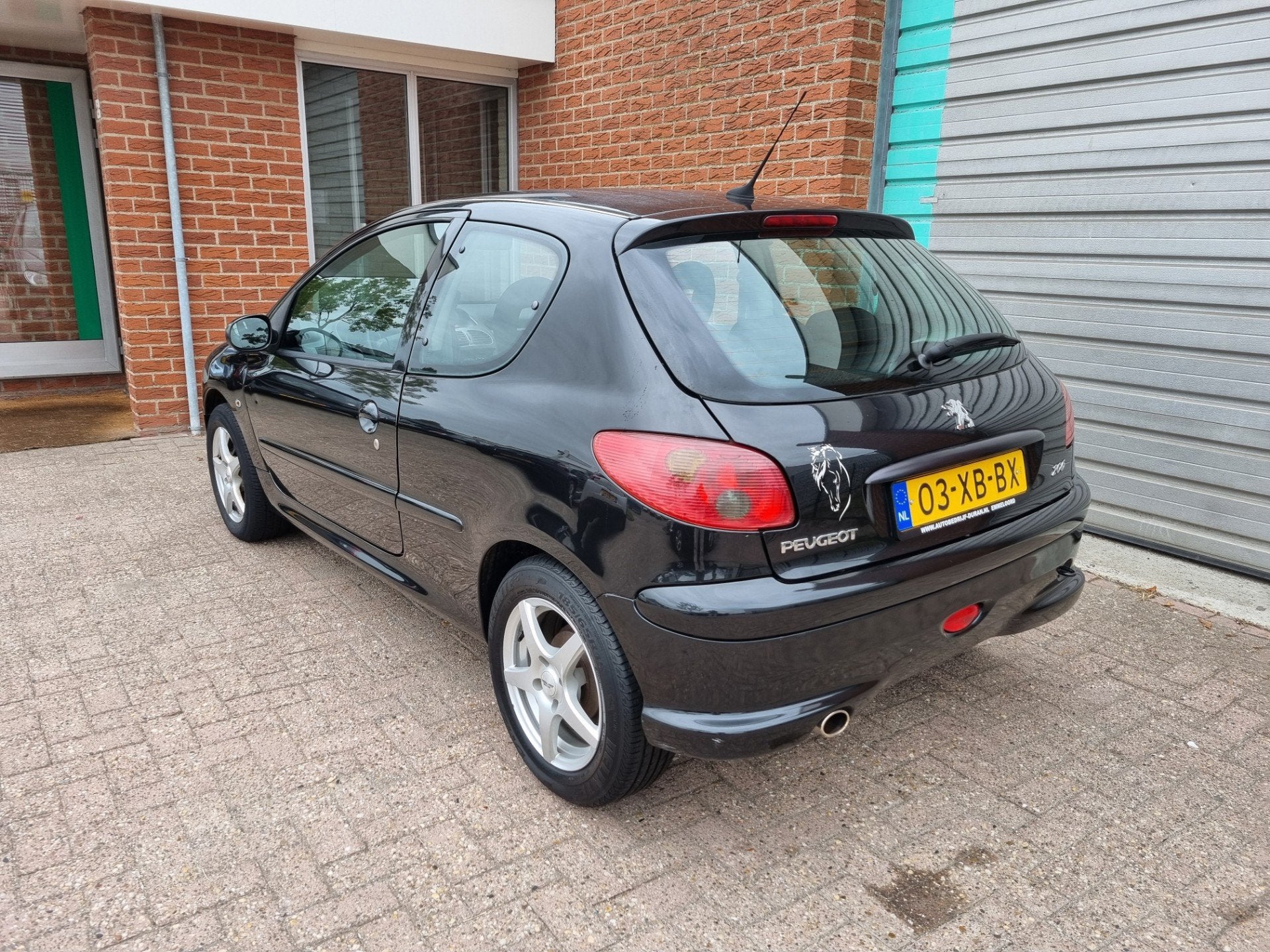 Peugeot 206 1.4 Air-line 3-Drs Airco! Bj:2007 NAP!, Auto's, Voorwielaandrijving, 31 €/maand, 4 cilinders, Zwart