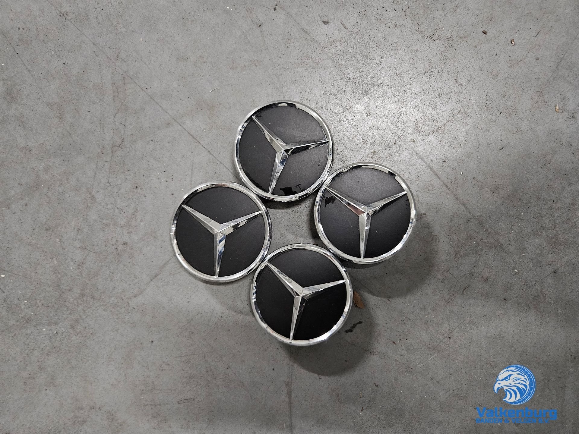 ORIGINELE Mercedes Benz naafkap naafdop set matzwart chroom
