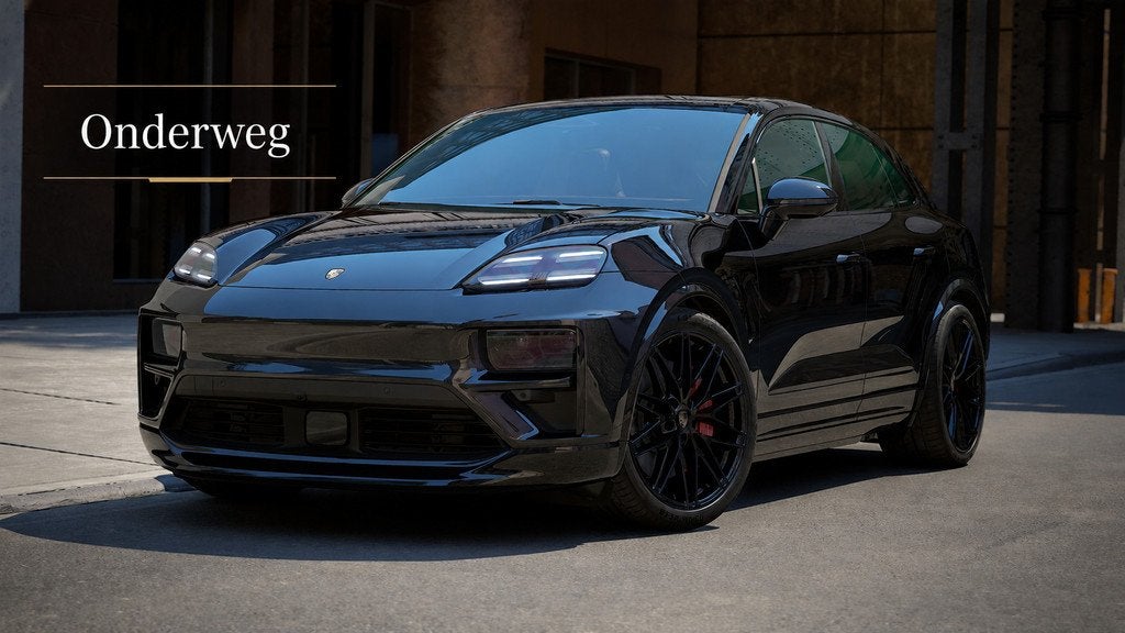 Porsche Macan Turbo 100 kWh BTW 21% Black Pano, Auto's, Porsche, Automaat, Gebruikt, Zwart, Zwart