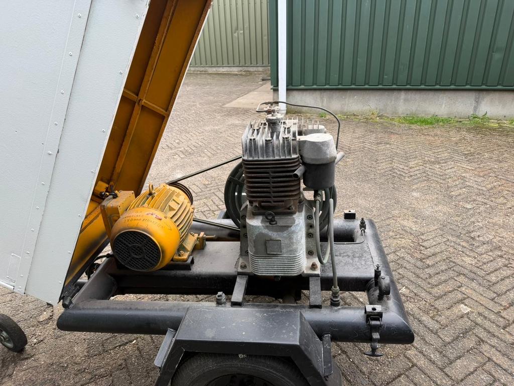 Aanhanger Compressor Berko 7,4kW -  1100 l/min Emissievrij, Doe-het-zelf en Verbouw, Compressors, Ophalen, Mobiel, Gebruikt, 800 liter/min of meer