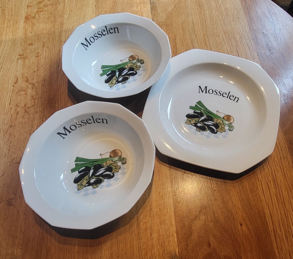 Mosselkommen en -bord - Set van 3, Ophalen, Overige merken, Keramiek, Zo goed als nieuw