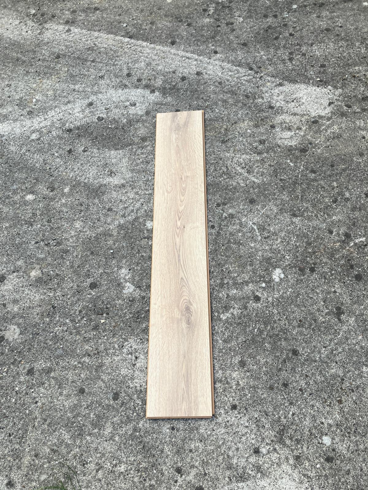 Laminaat 35m2 nieuw in doos, Ophalen, 50 tot 150 cm, Nieuw, 10 m² of meer