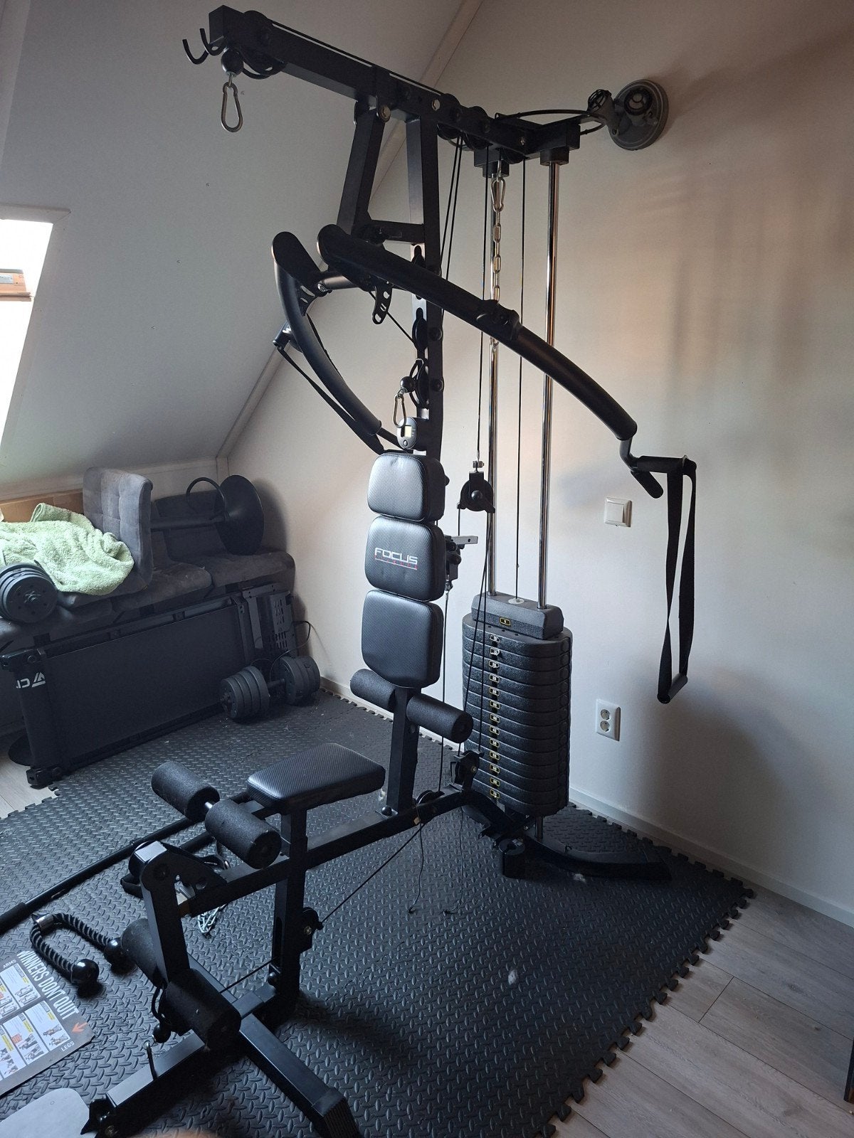 Focus Fitness Unit 4 Home Gym Krachtstation, Ophalen, Benen, Krachtstation, Zo goed als nieuw