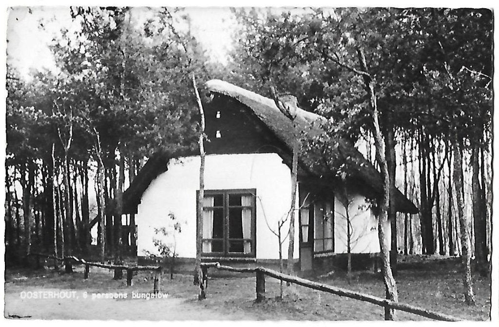 Oosterhout 6 persoons Bungalow - oude ansichtkaart ( 8371 ), Verzamelen, Ophalen of Verzenden, 1960 tot 1980, Gelopen, Noord-Brabant