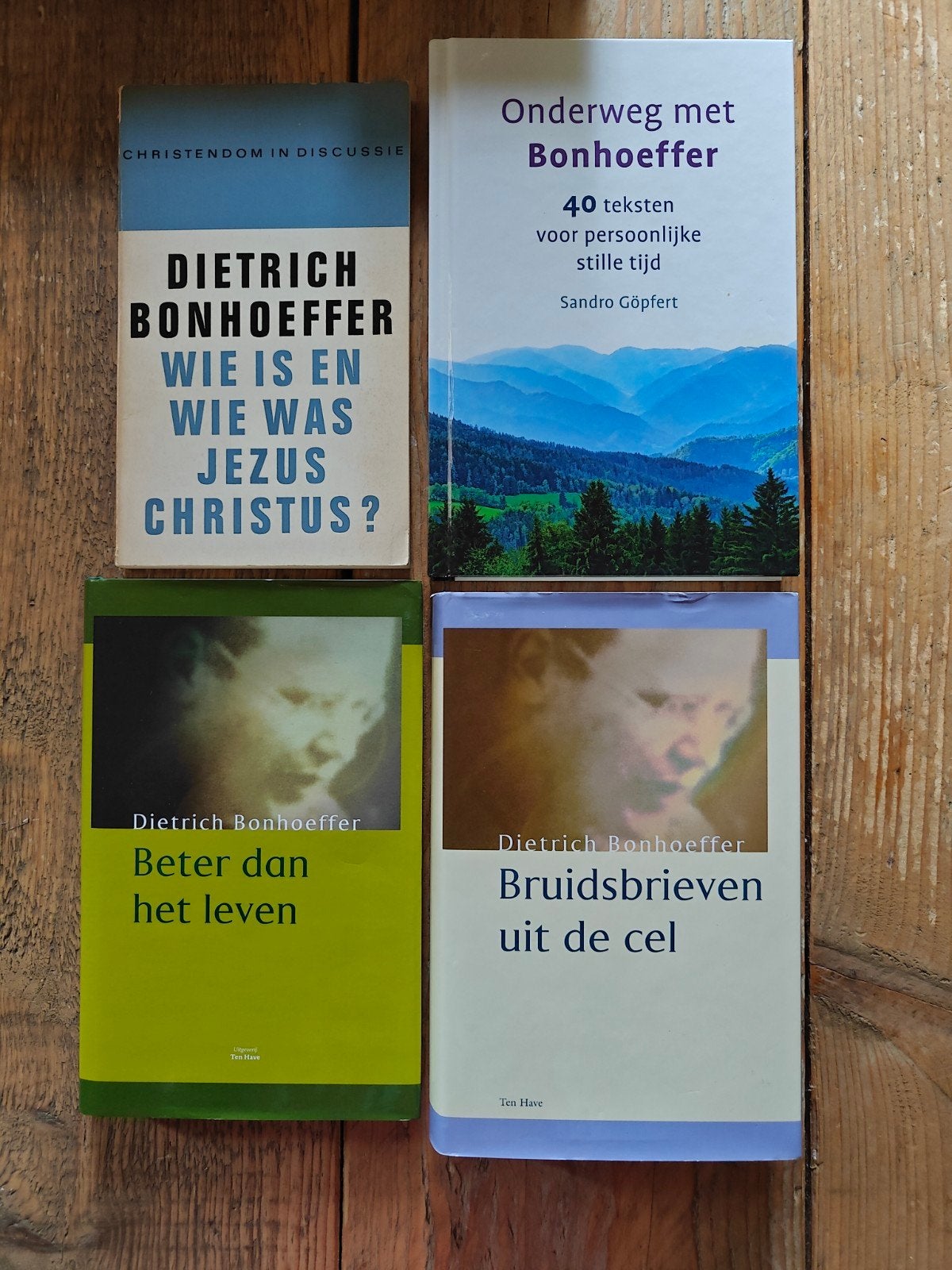4 Boeken van Dietrich Bonhoeffer., Ophalen of Verzenden, Zo goed als nieuw