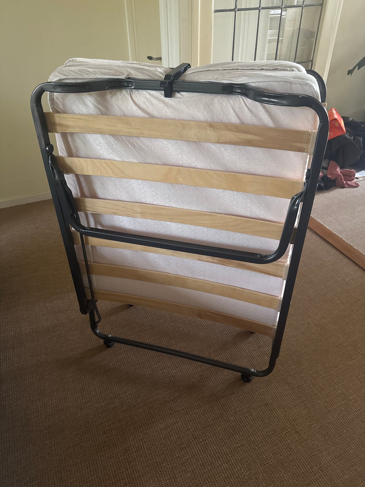 Opvouwbaar logeerbed met matras, Ophalen, Eenpersoons, Zwart, 80 cm