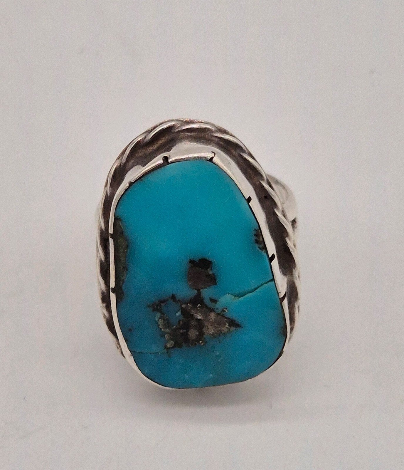 Mooie zilveren Navajo ring met turkoois steen maat 18, 18 tot 19, Verzenden, Dame, Zilver