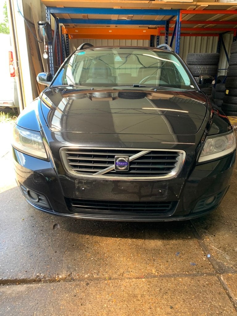 Complete Volvo V50 in onderdelen kleur 452, Gebruikt, Info@volvocars.com, Rechts, Beesd