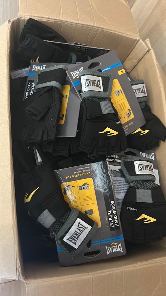 50 paar Gel everlast binnenhandschoenen maat m, Ophalen of Verzenden, Nieuw, Boksbinnenhandschoenen