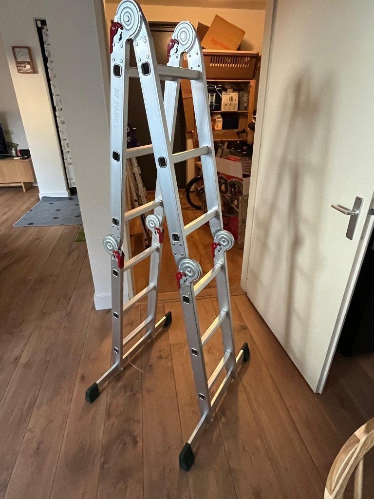Vouwladder met platform aluminium, Ophalen, Zo goed als nieuw, Ladder, Opvouwbaar of Inschuifbaar
