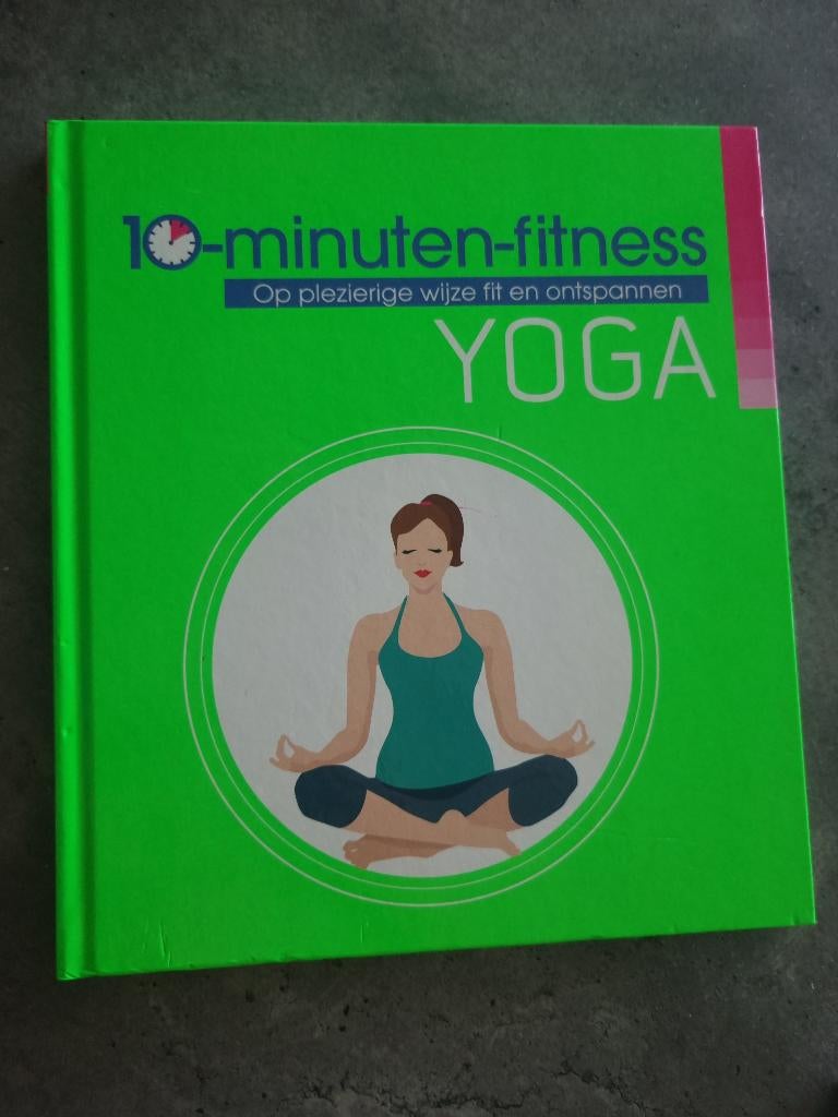 Boek fitness yoga, Boeken, Sportboeken, Ophalen of Verzenden, Zo goed als nieuw, Onbekend, Overige sporten