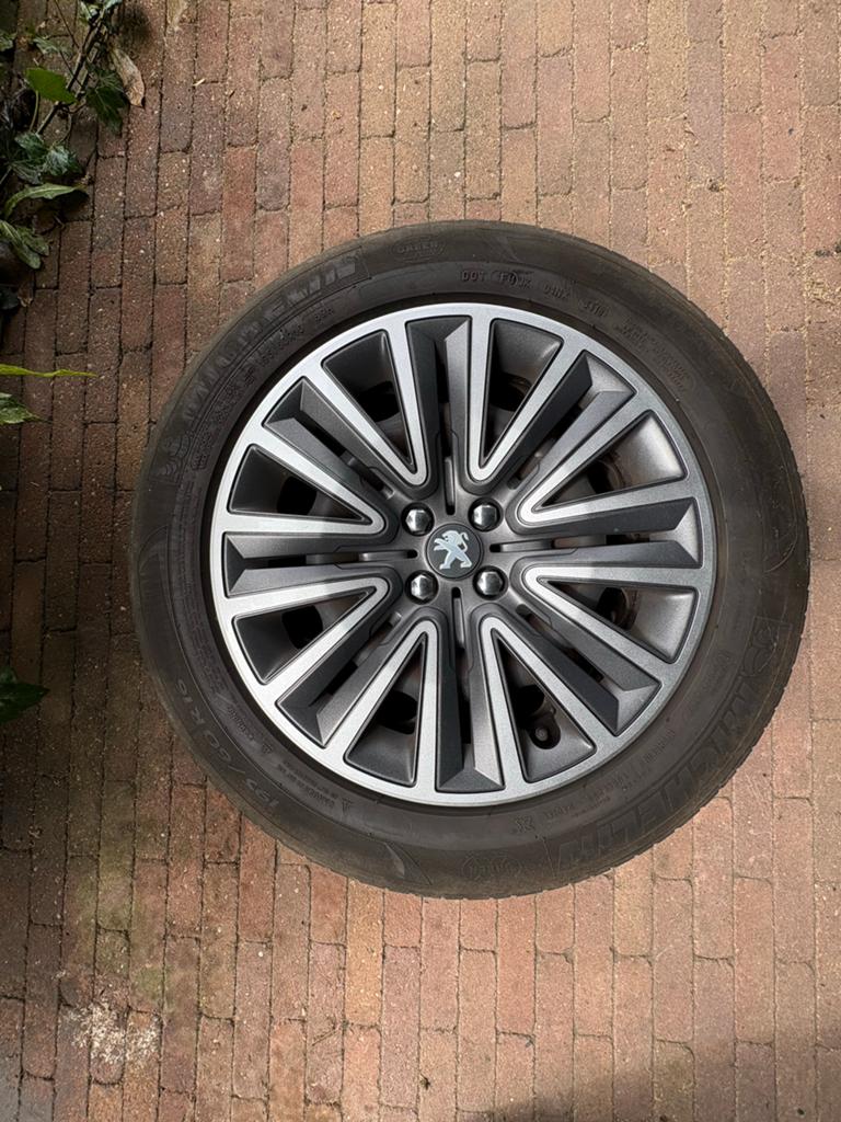Peugeot 2008 195/60/16 zomerbanden op stalen velgen, Ophalen, Gebruikt