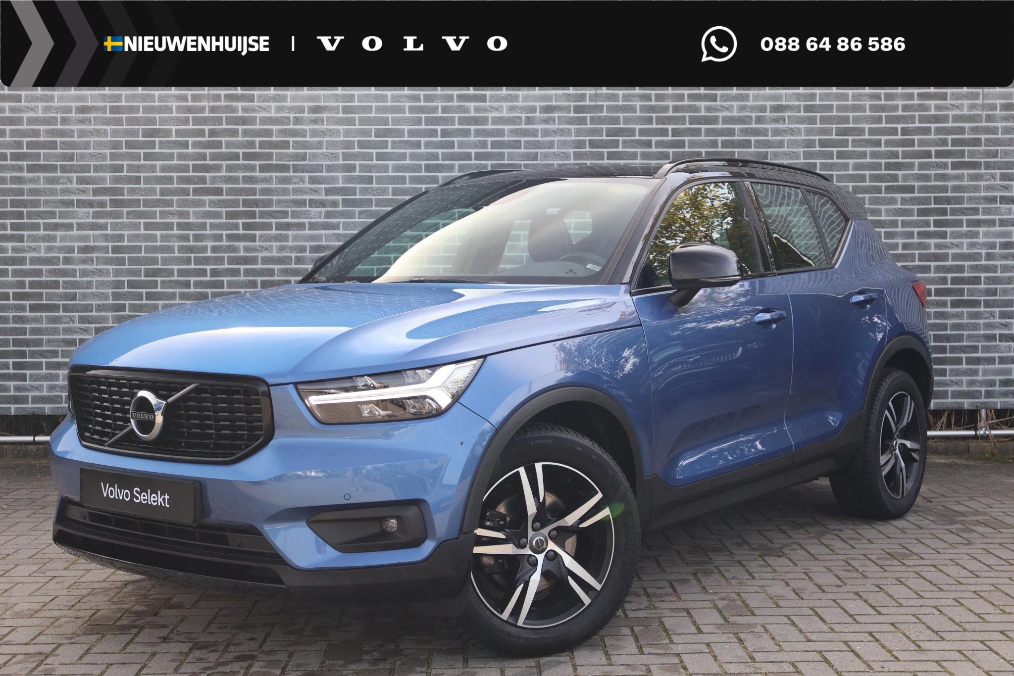 Volvo XC40 2.0 T4 R-Design | Panoramadak | Two-Tone | Achter