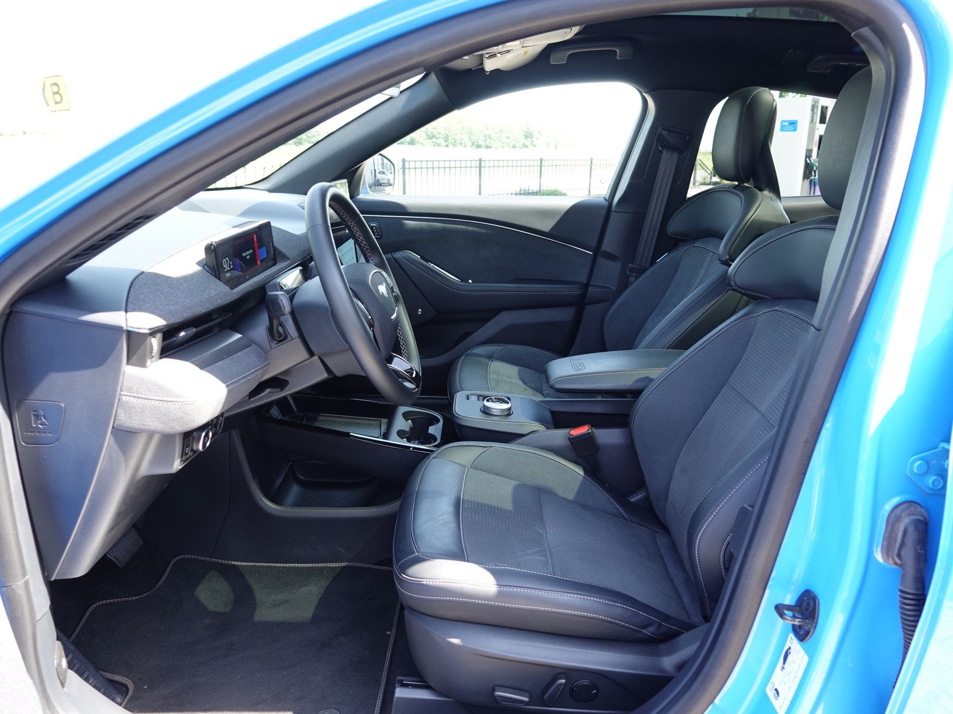 Foto 6 van Ford Mustang Mach-E GT Extended AWD 91 kWh 487PK PANO | BLIS