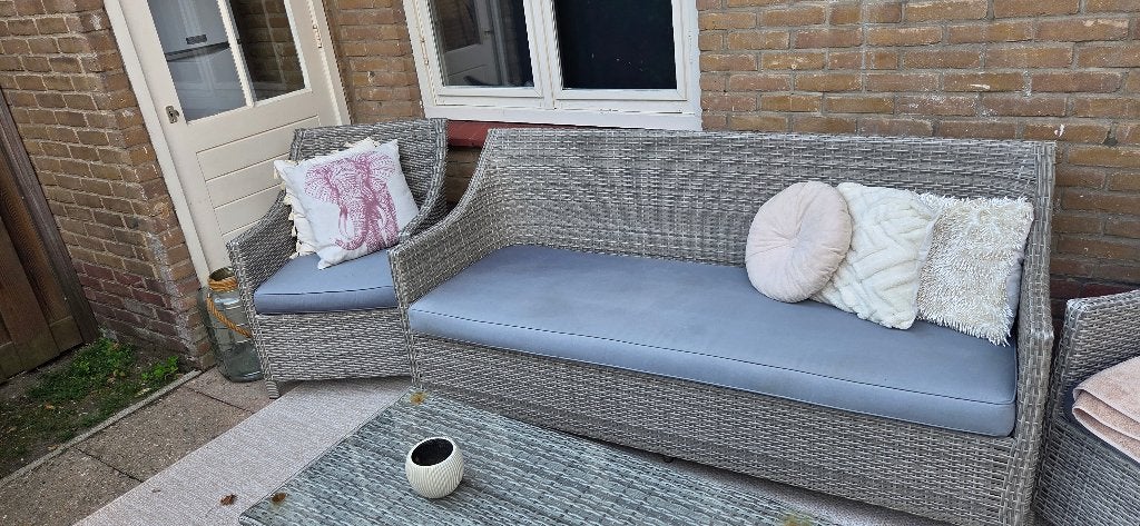Tuinset 100,- euro, Ophalen, Kunststof, Gebruikt, 6 zitplaatsen