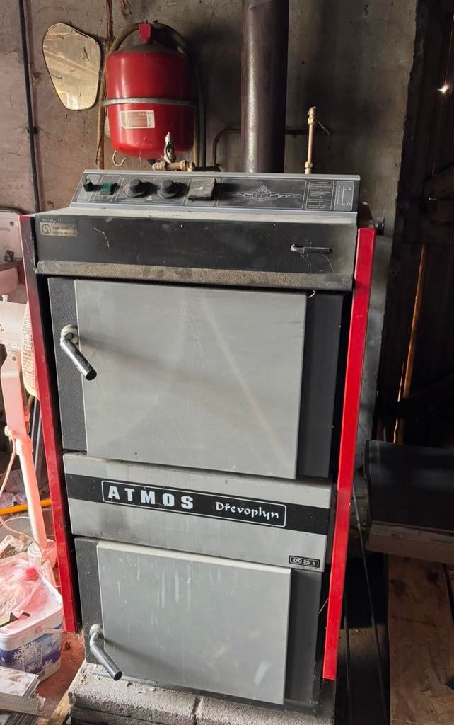 Houtvergasser + tank, Atmos Drevoplyn DC 25 S 25 KW bj 2004, Doe-het-zelf en Verbouw, Ophalen, 30 tot 80 cm, Gebruikt, Radiator