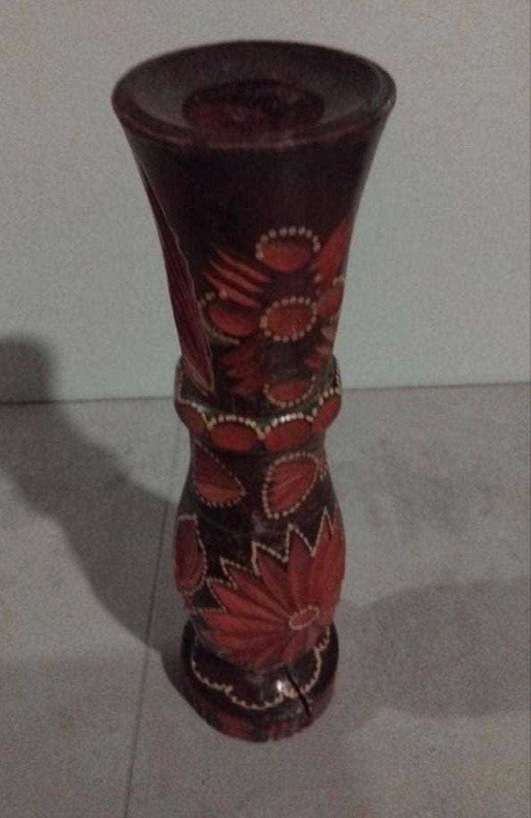 Hand gesneden houten vaas vintage 35 cm hoog Prijs €15, Ophalen of Verzenden
