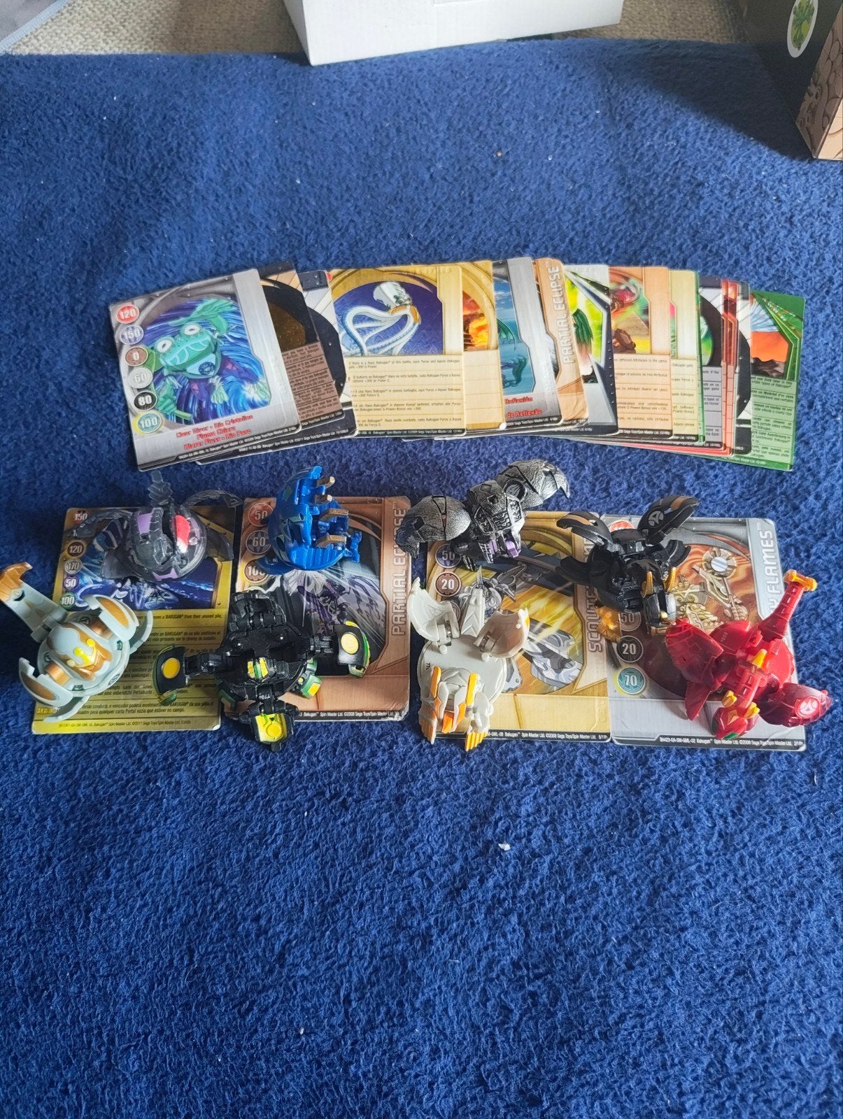 Bakugan Battle Brawlers figuren en kaarten set, Ophalen of Verzenden, Gebruikt