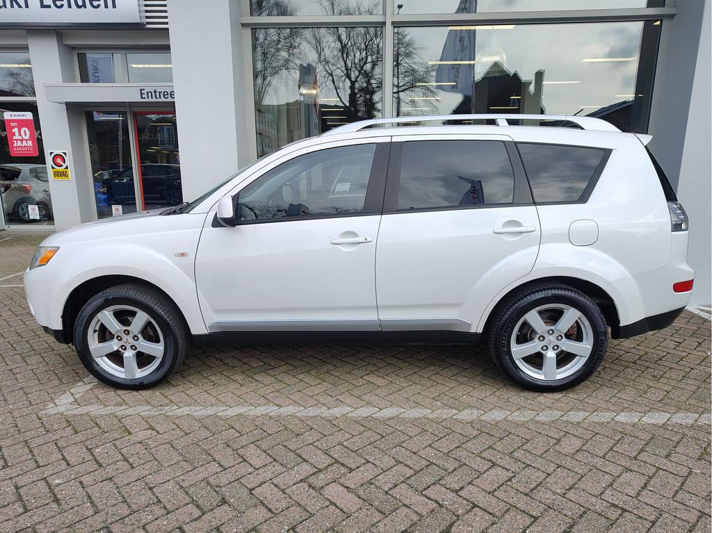 Mitsubishi Outlander 2.4 INTRO EDITION 2WD Airco | Cruise |, Voorwielaandrijving, Stof, 4 cilinders, Met garantie (alle)