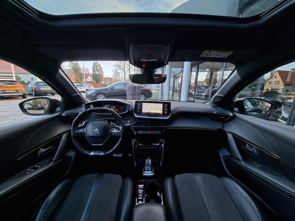 Peugeot 208 1.2i GT | Automaat | Super uitvoering | Panorama, Gebruikt, Zwart, 1199 cc, 1133 kg