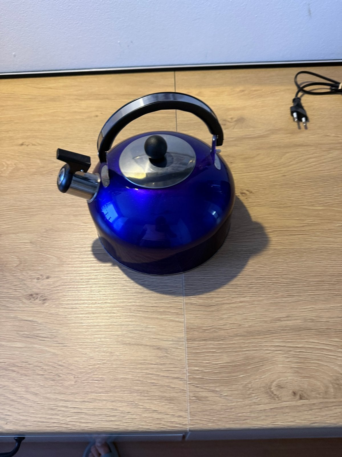 Blauwe fluitketel - nieuw, 1 tot 2 liter, Ophalen of Verzenden, Nieuw, Rvs