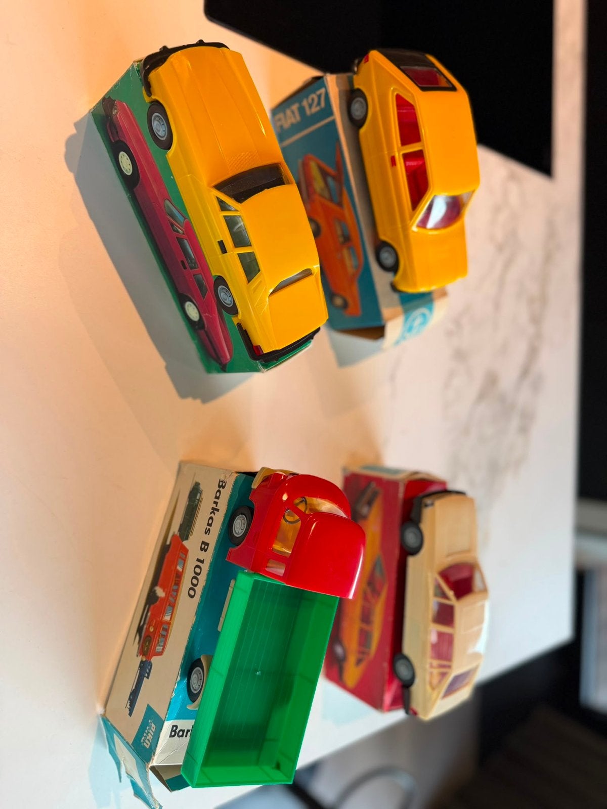 Vintage modelauto's en vrachtwagen - Fiat 127, Barkas B1000, Overige merken, Gebruikt, 1:50 of kleiner, Auto