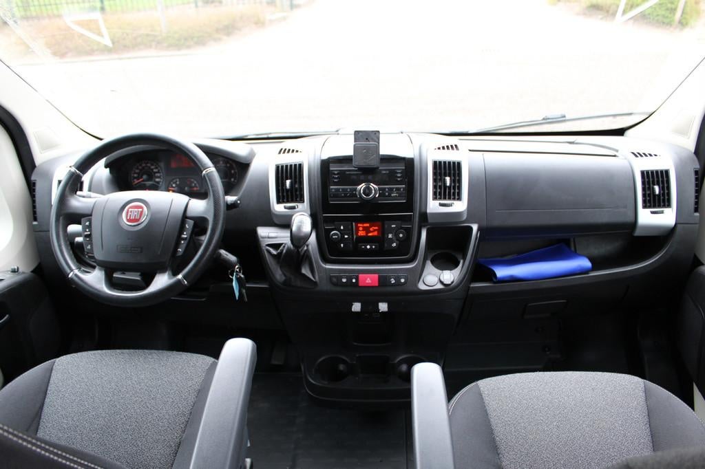 Fiat Ducato 35 2.3 MultiJet 130PK Euro6 Automaat L4H2 Maxi L, Auto's, Bestelauto's, Gebruikt, 2500 kg, Zwart, Origineel Nederlands
