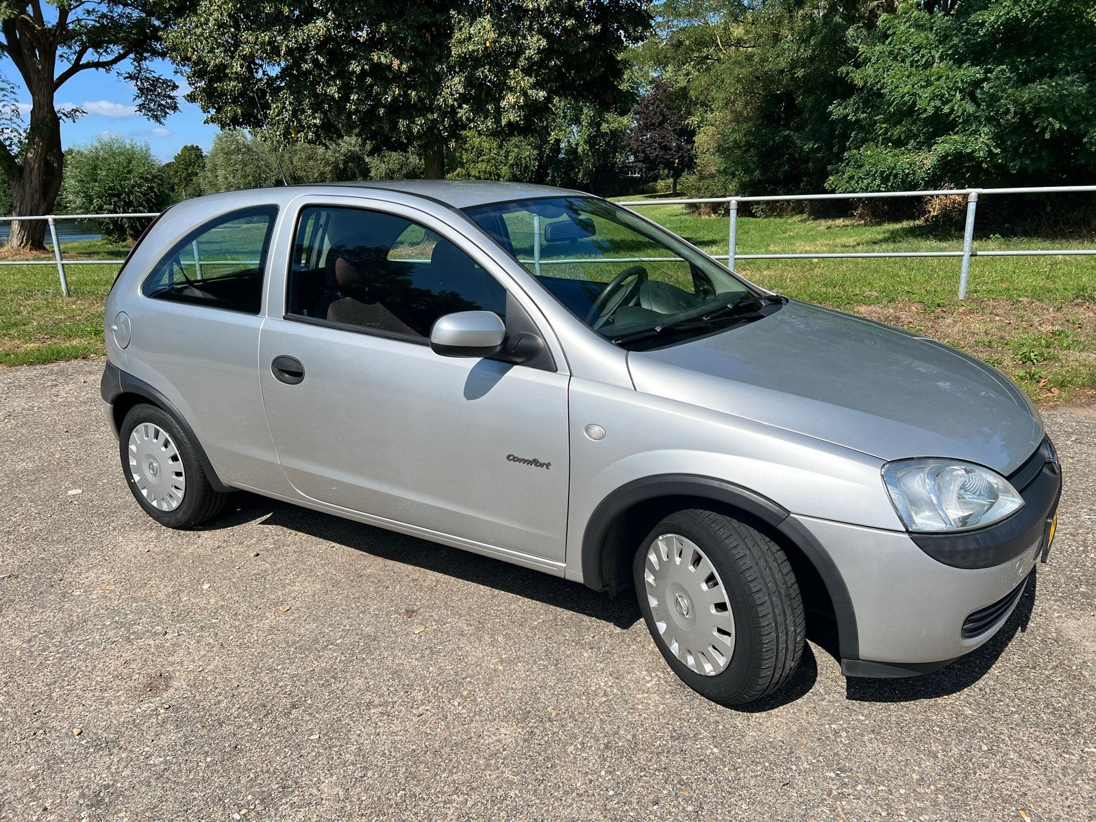 UNIEKE ZEER NETTE Opel Corsa 1.2 16V 3D 2002 Grijs, Auto's, Voorwielaandrijving, 450 kg, 74 pk, 31 €/maand