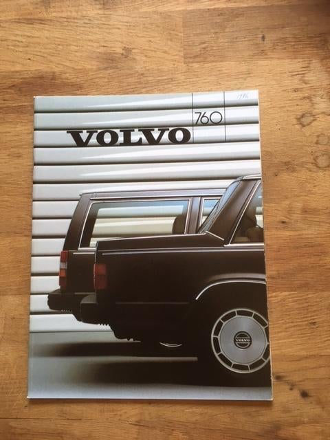 Autofolder/Brochure       Volvo   760        1986         NL, Ophalen of Verzenden, Zo goed als nieuw, Volvo
