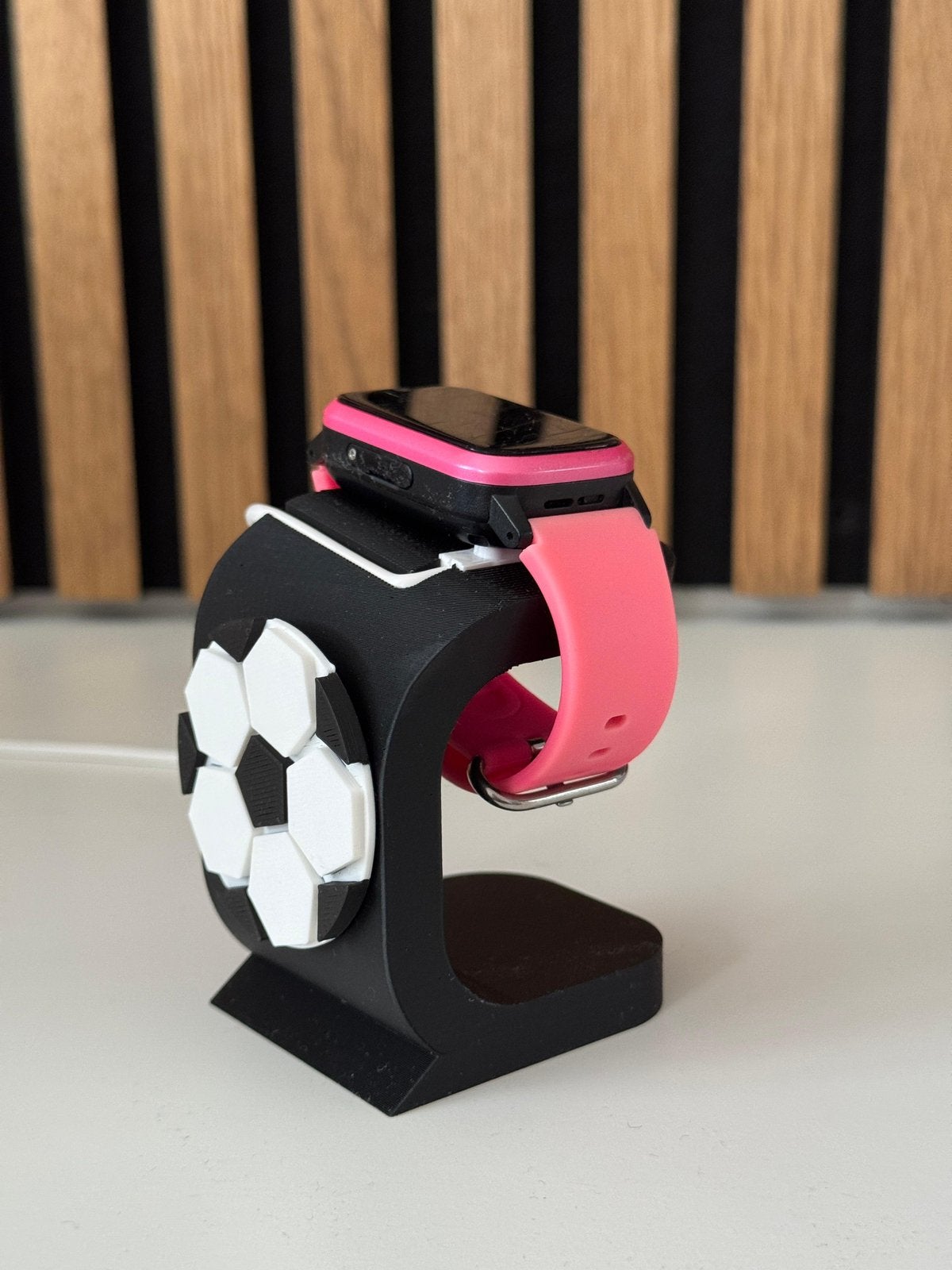 One2Track oplaadstation | kinderhorloge | 3D print | voetbal, Ophalen of Verzenden, Nieuw, Zwart, Jongen of Meisje