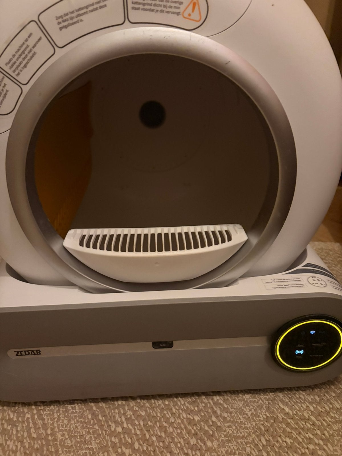 Zedar automatische kattenbak, Ophalen, Zelfreinigend, Zo goed als nieuw, Gesloten