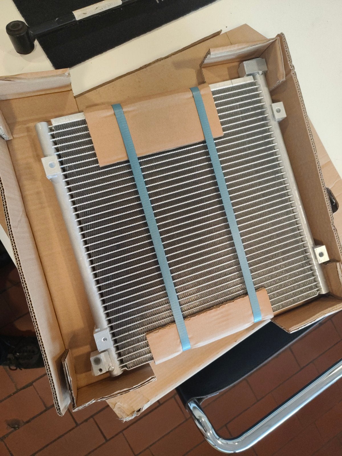 airco condensor hond hrv 2004, Auto-onderdelen, Ophalen of Verzenden, Nieuw
