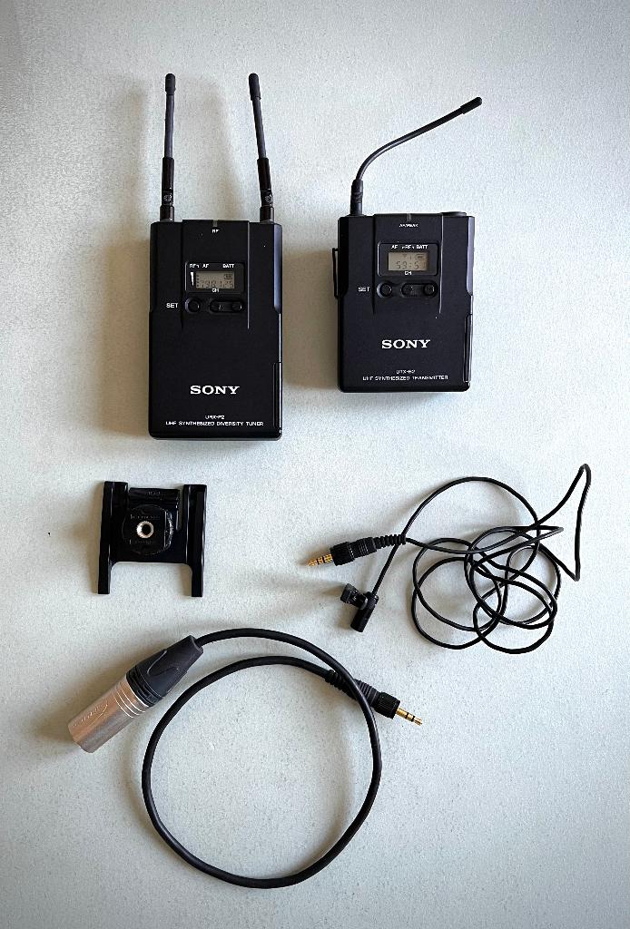 Sony UrX P2 zendermicrofoon + Sony RE50N/D-B interview mic., Ophalen, Gebruikt