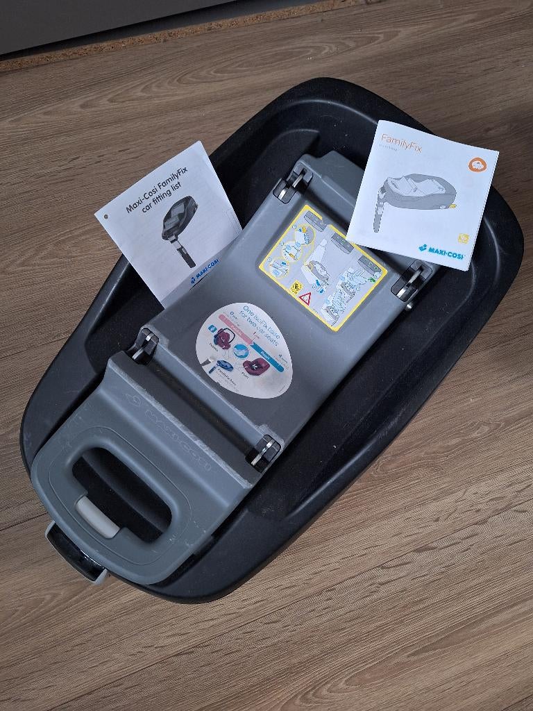 Maxi-Cosi Familyfix, Kinderen en Baby's, Autostoeltjes, Ophalen, Gebruikt, 0 t/m 18 kg, Slaapstand