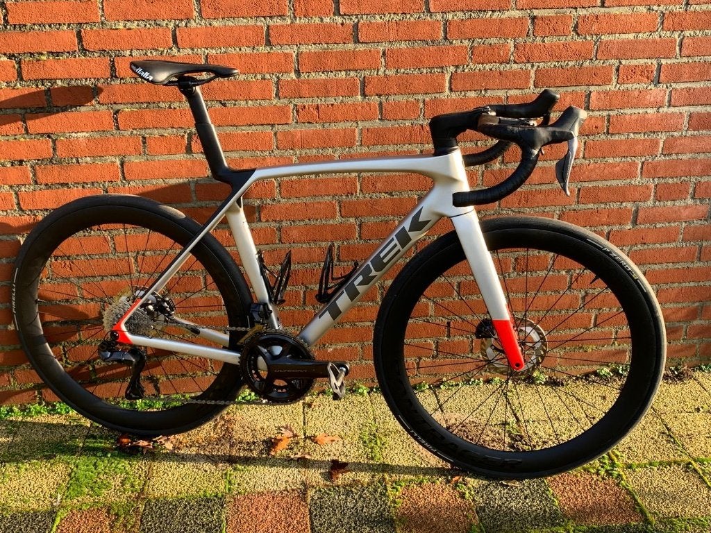 Trek Madone  SL7 Gen8 racefiets, Carbon, Zo goed als nieuw, Meer dan 20 versnellingen, 53 tot 57 cm