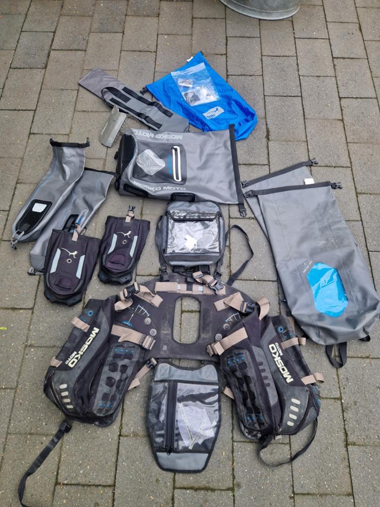 Mosko Moto Reckless 80L + aux pockets, Motoren, Ophalen of Verzenden, Gebruikt