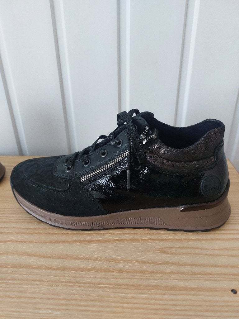 Rieker Dames schoenen mt 40, Ophalen, Zwart, Rieker, Sneakers of Gympen