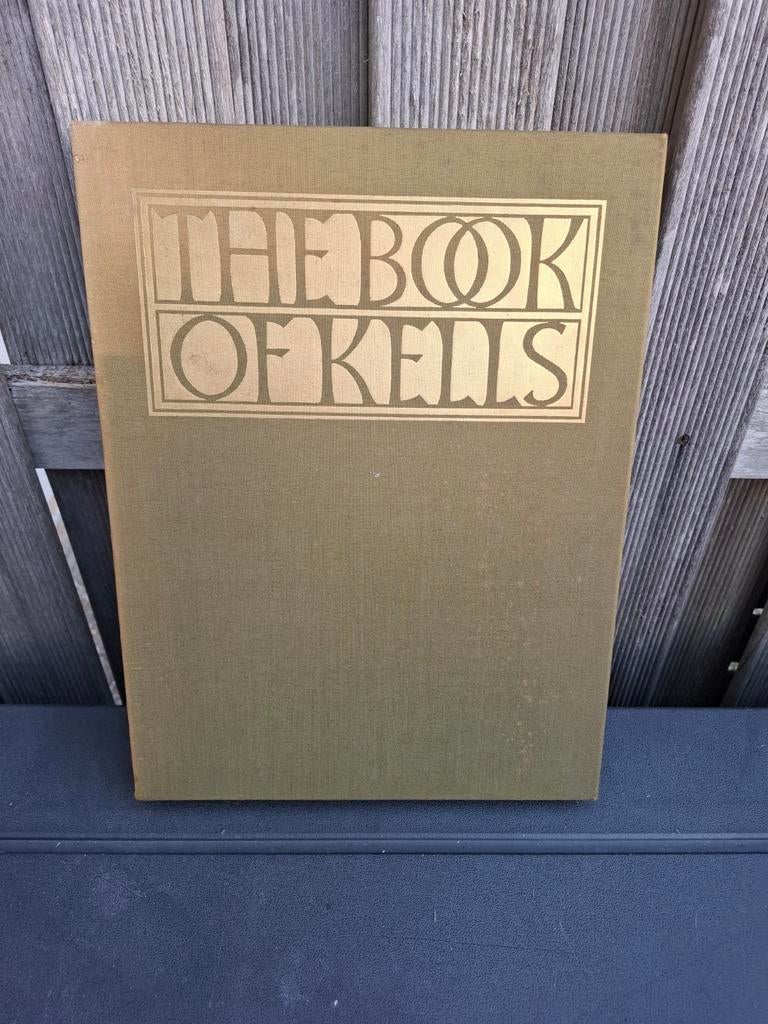 The book of kells 1974 first american edition, Ophalen of Verzenden