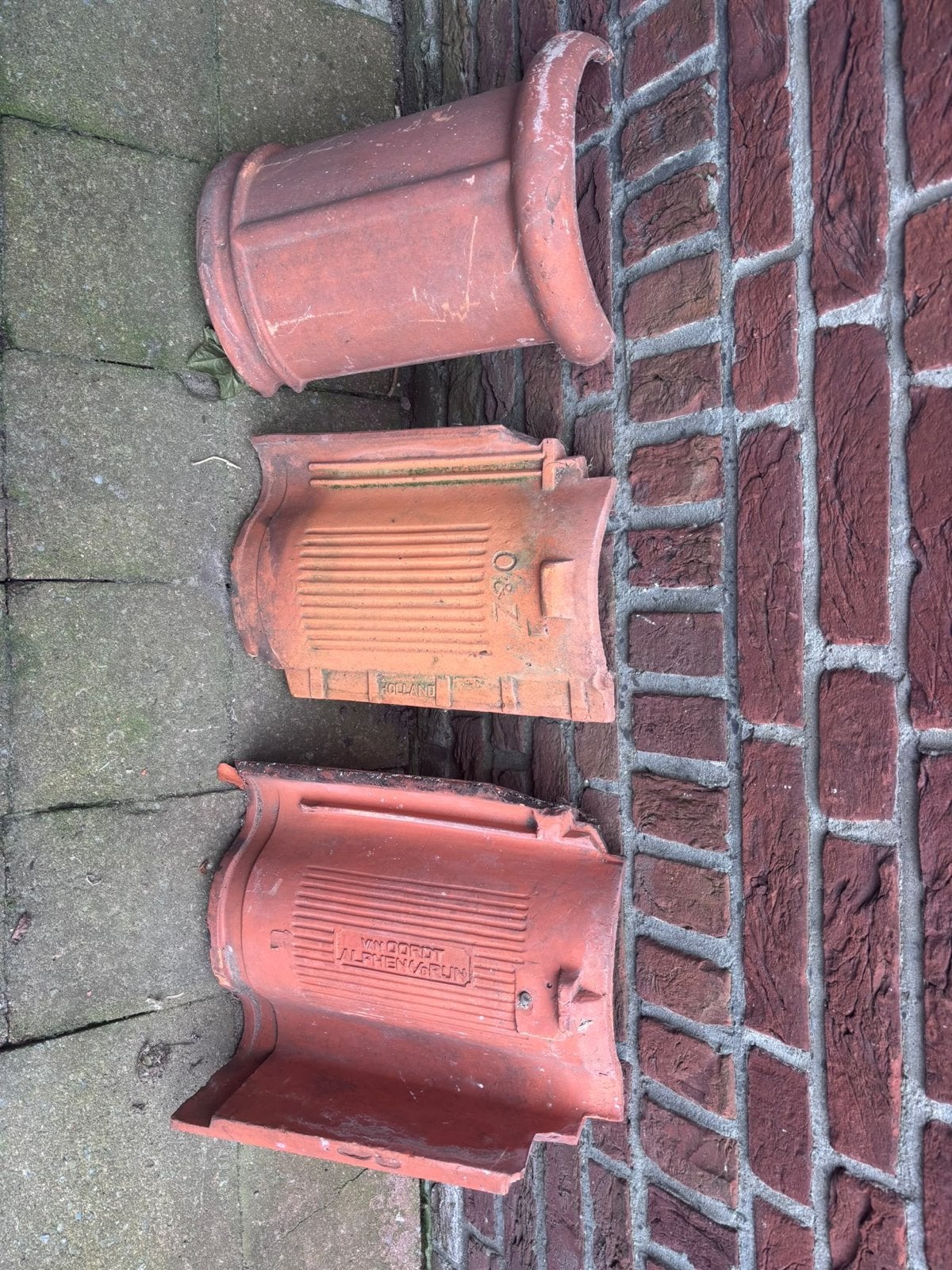 Gebruikte dakpannen en nokvorst - O&Z, Van Oordt Alphen/Gr, Ophalen, Gebruikt, Steen of Klei, Minder dan 5 m²