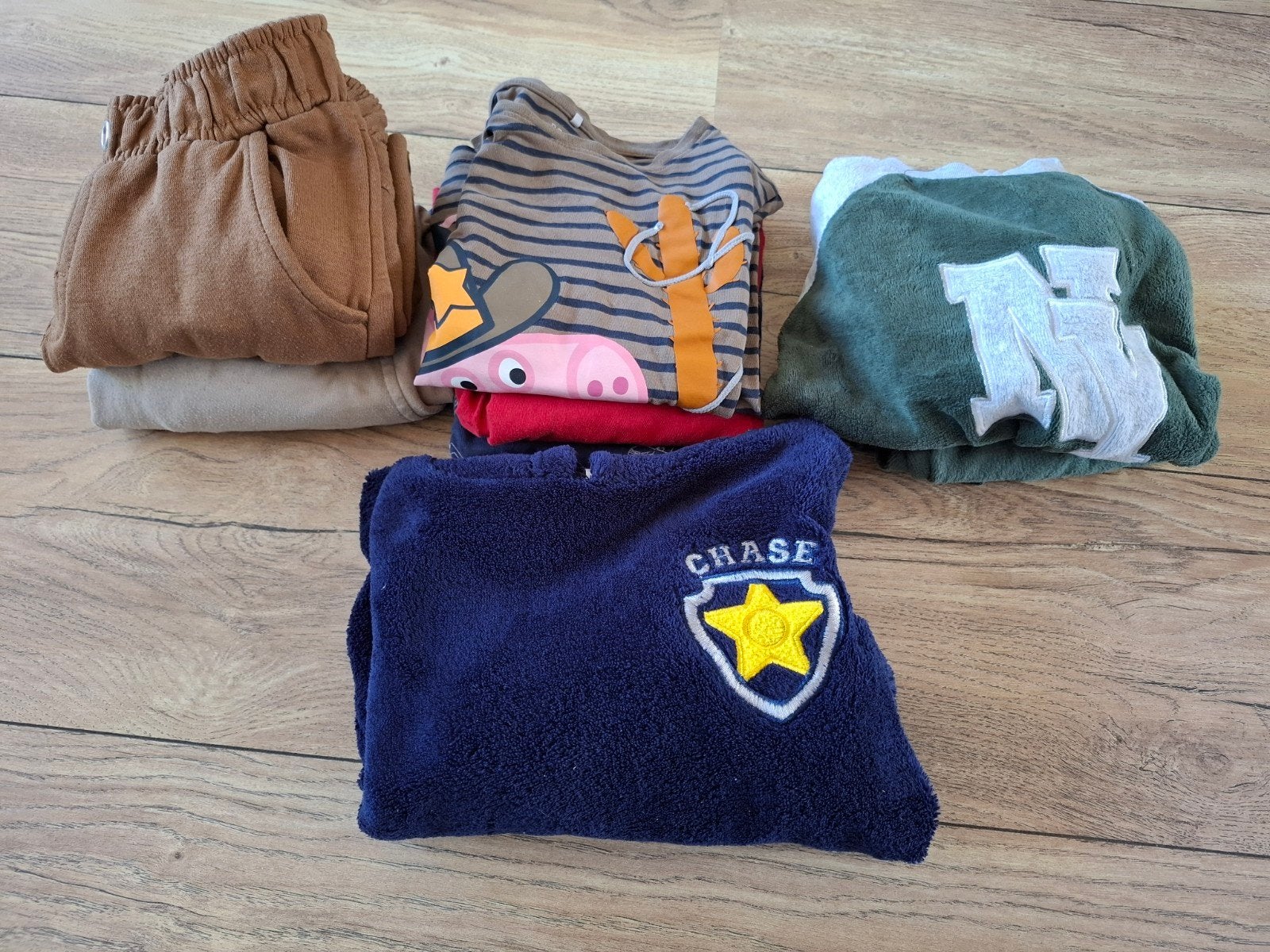 Kledingpakket 8 stuks maat 98/104 - Jongenskleding, Ophalen of Verzenden, Gebruikt, Jongen, Setje