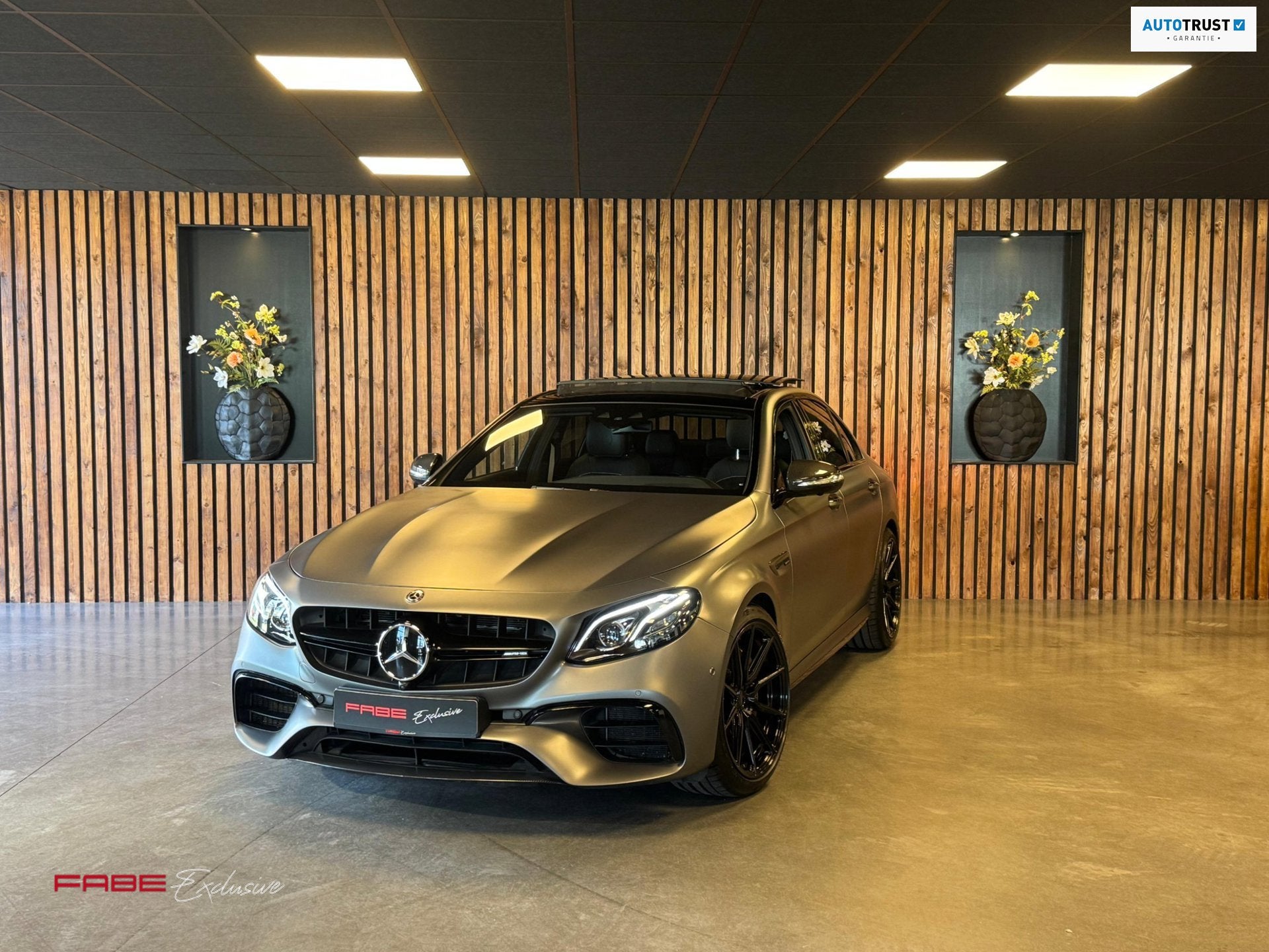 Mercedes-Benz E-klasse AMG E63 S 4MATIC+ /Keramisch / VOSSEN, Automaat, Gebruikt, Adaptive Cruise Control, Sedan