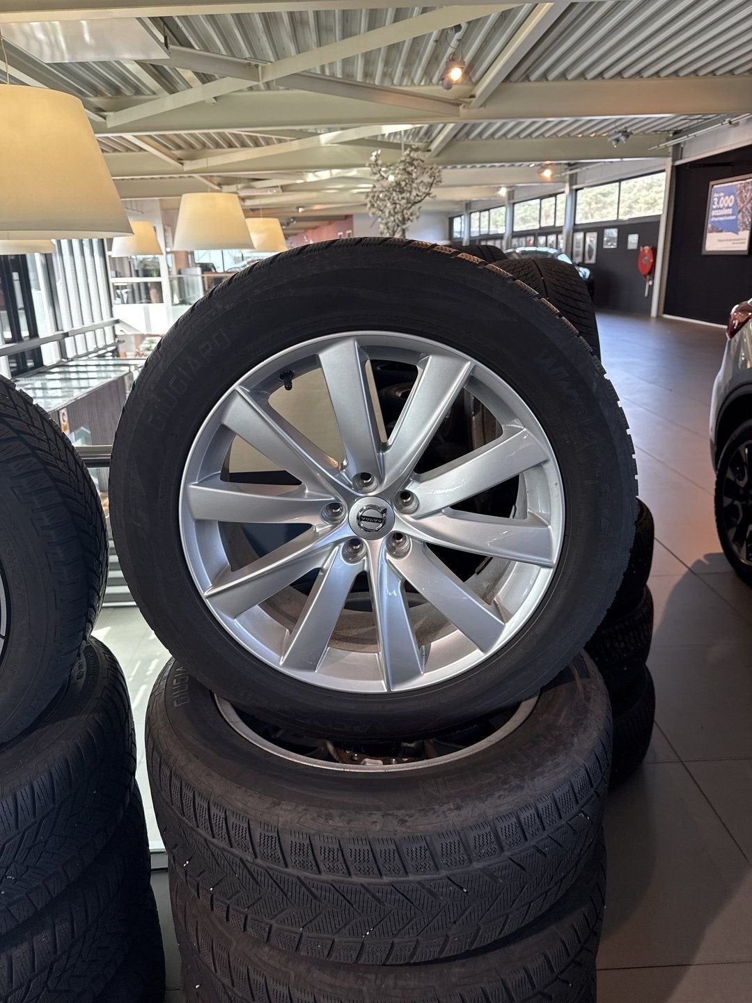 Volvo Vredestein 235/55 R19 Winterbanden, 19 inch, Gebruikt, -, -
