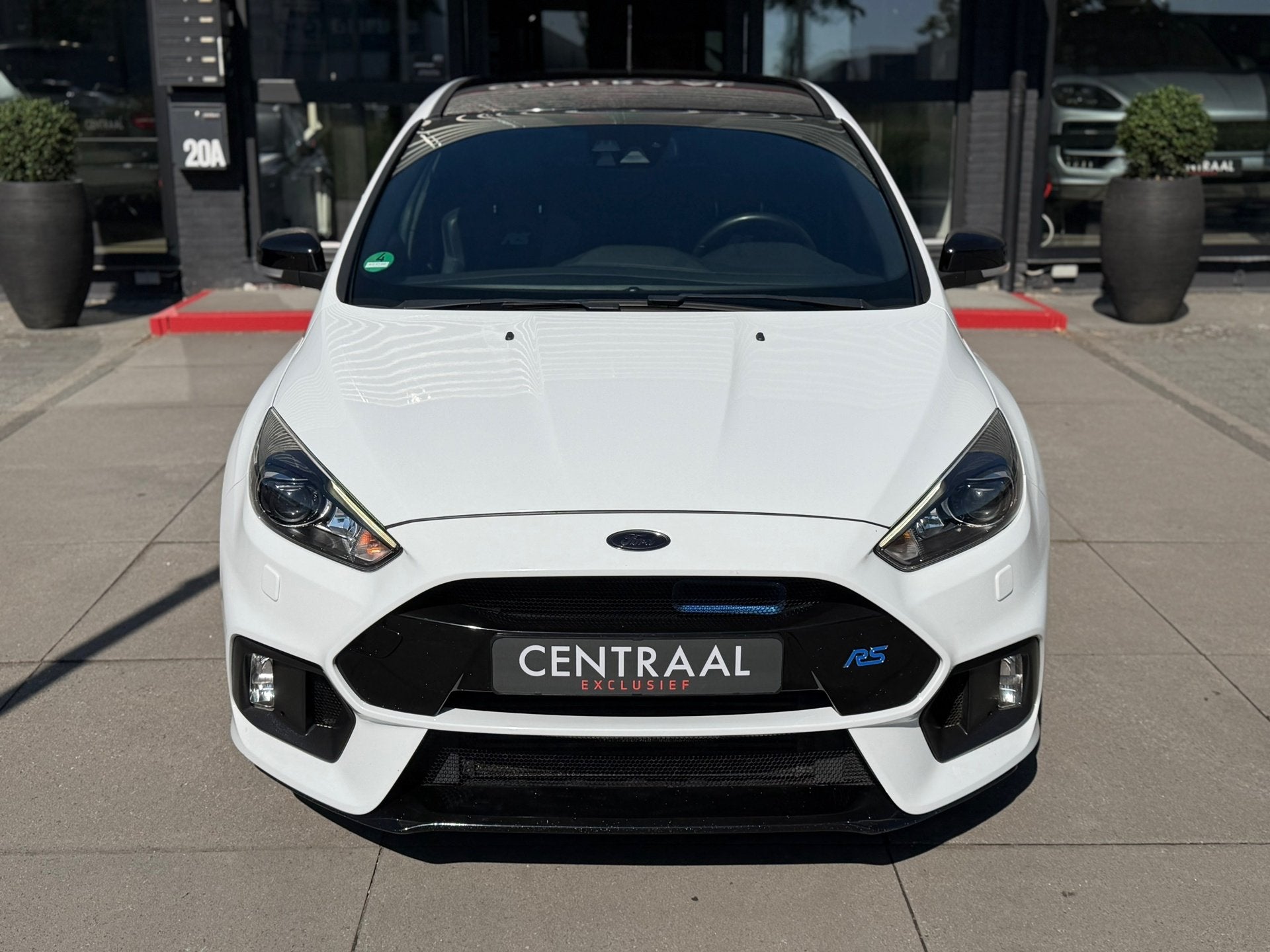 Ford Focus 2.3 RS 355PK|Camera|Navi|Xenon|Sony-Sound|Keyless, Auto's, Gebruikt, Zwart, 4 cilinders, Origineel Nederlands