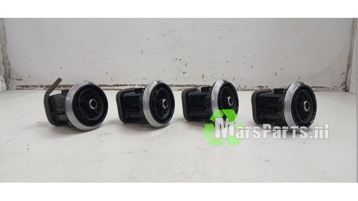 Luchtrooster Dashboard van een Audi A3, Auto-onderdelen, Gebruikt, -, -, -